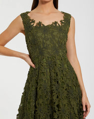 Green Sleeveless Embroidered Lace A Line Midi Dress